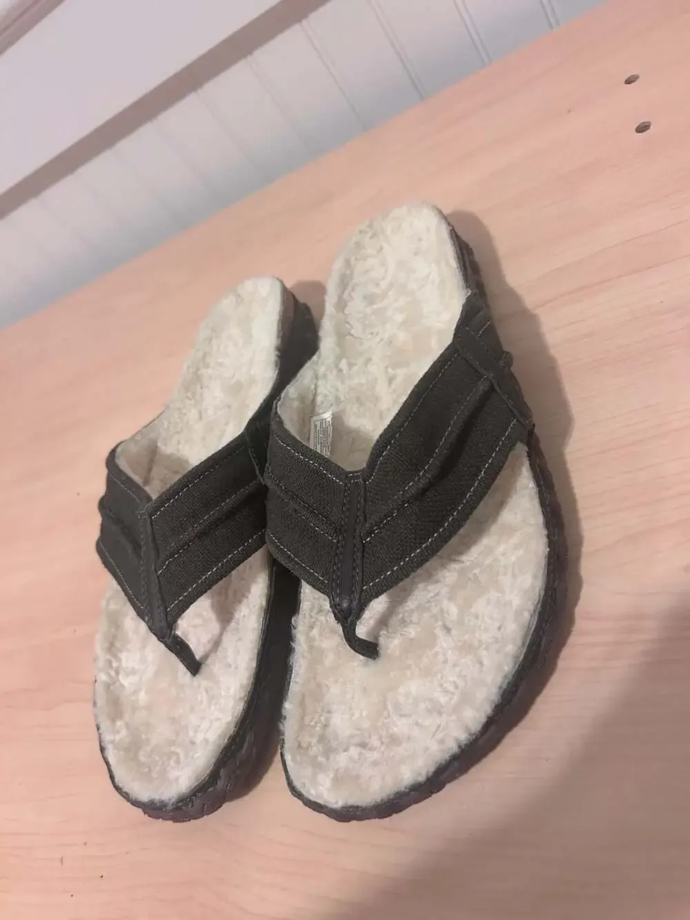 Patagonia Mens Fleece-Lined Thong Slippers